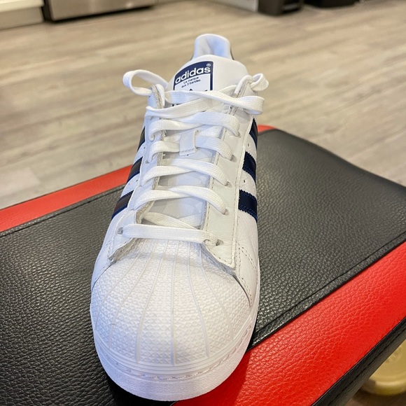 * SOLD * Men sneakers - Picture 2 of 11